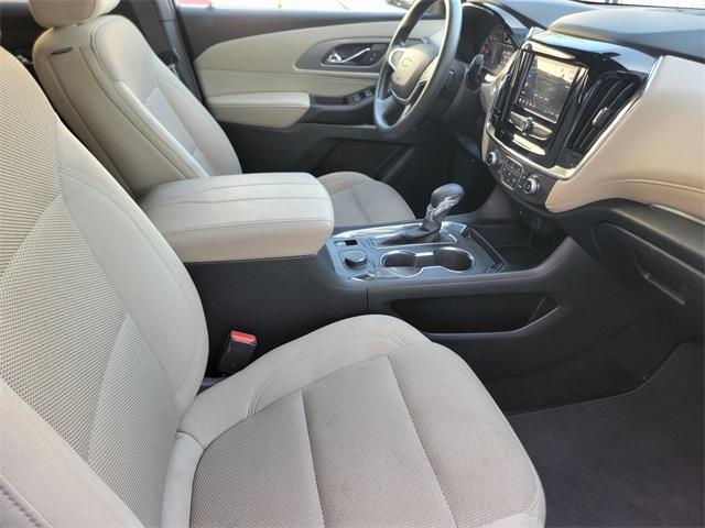 used 2023 Chevrolet Traverse car, priced at $26,990