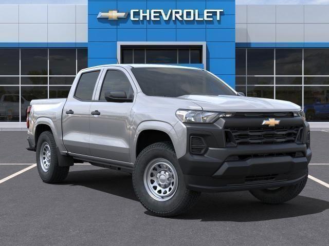 new 2024 Chevrolet Colorado car, priced at $30,680