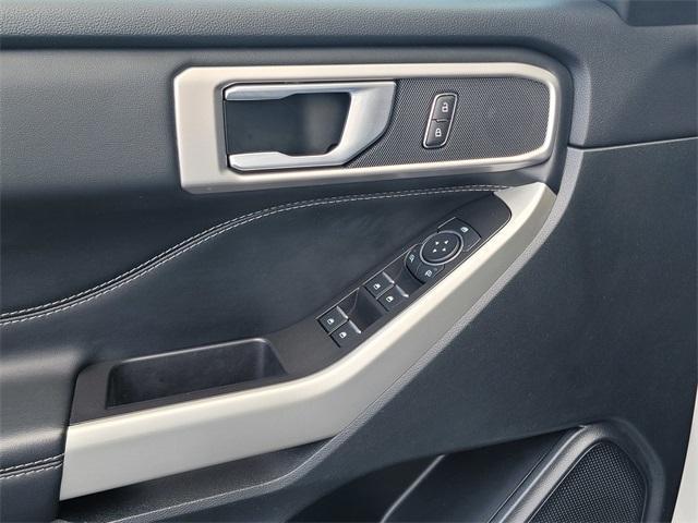 used 2023 Ford Explorer car, priced at $23,421