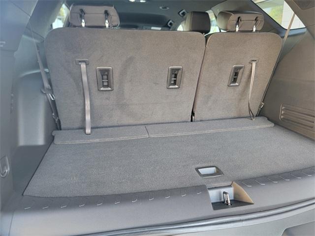 used 2022 Chevrolet Traverse car, priced at $23,476