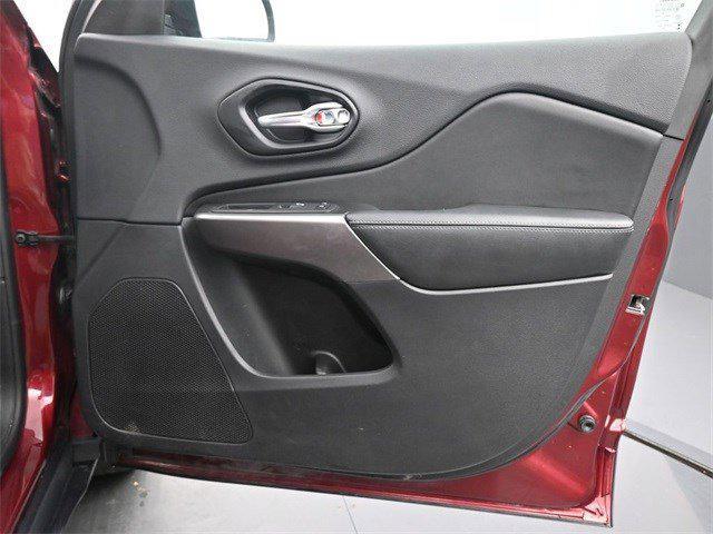 used 2019 Jeep Cherokee car, priced at $16,541