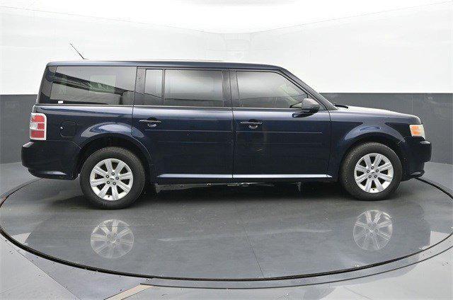 used 2009 Ford Flex car, priced at $7,124