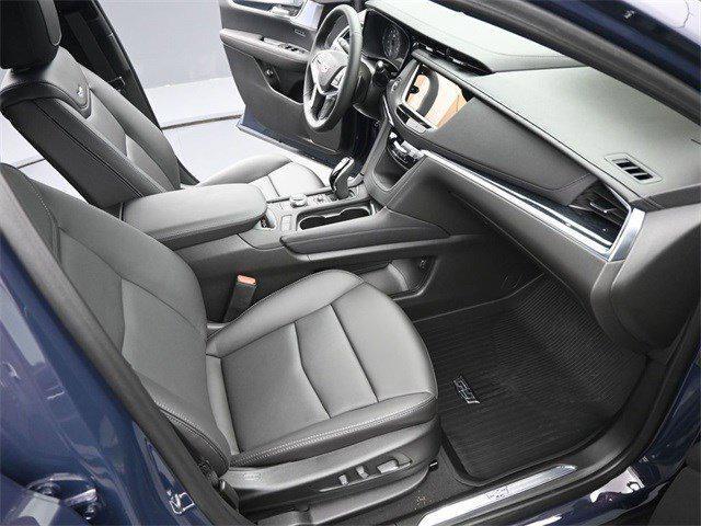 new 2025 Cadillac XT5 car, priced at $59,915