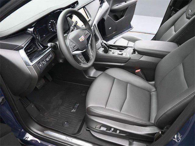 new 2025 Cadillac XT5 car, priced at $59,915