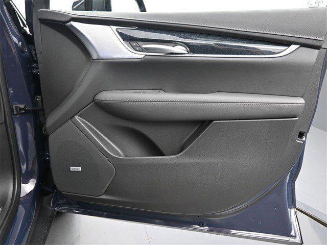 new 2025 Cadillac XT5 car, priced at $59,915