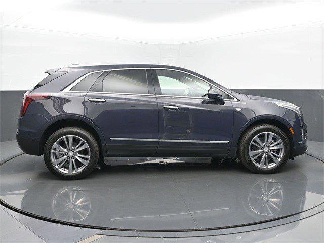 new 2025 Cadillac XT5 car, priced at $59,915
