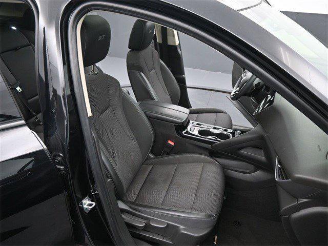 used 2022 Buick Envision car, priced at $25,199