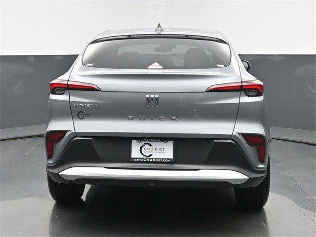 new 2025 Buick Envista car, priced at $28,025