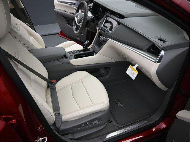 new 2025 Cadillac XT5 car, priced at $61,385
