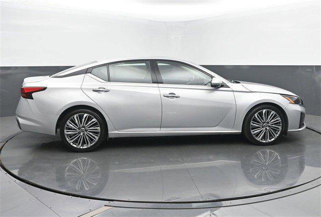 used 2023 Nissan Altima car, priced at $24,704