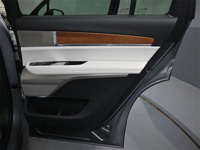 new 2026 Cadillac VISTIQ car, priced at $81,259