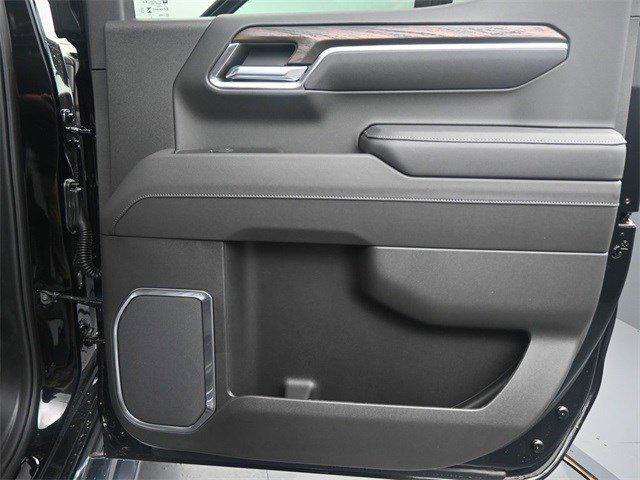 new 2025 GMC Sierra 1500 car, priced at $70,435