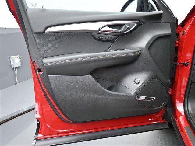 new 2025 Buick Envision car, priced at $43,930
