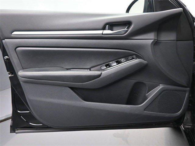 used 2023 Nissan Altima car, priced at $19,999