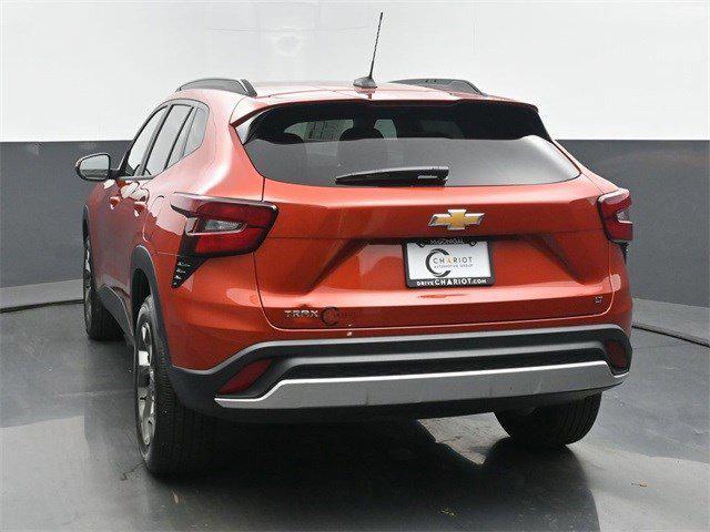 used 2024 Chevrolet Trax car, priced at $23,471