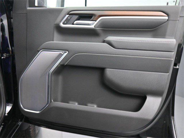 new 2025 GMC Sierra 2500 car, priced at $92,020