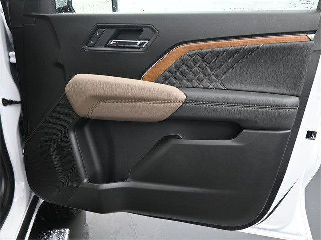 new 2025 GMC Canyon car, priced at $55,510