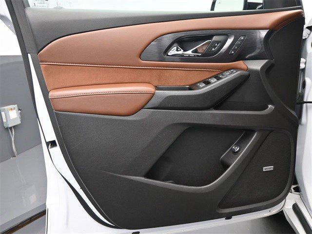 used 2018 Chevrolet Traverse car, priced at $23,479