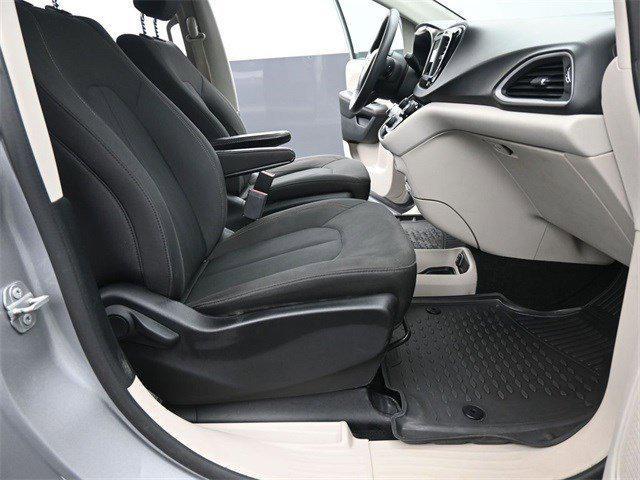 used 2018 Chrysler Pacifica car, priced at $11,499