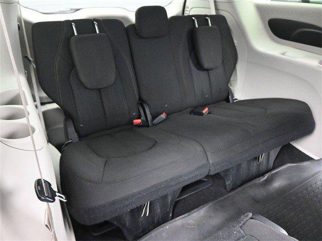 used 2018 Chrysler Pacifica car, priced at $11,499