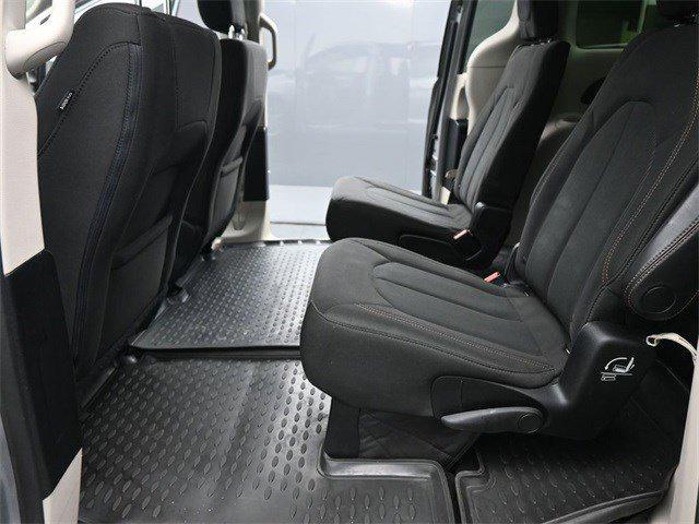 used 2018 Chrysler Pacifica car, priced at $11,499