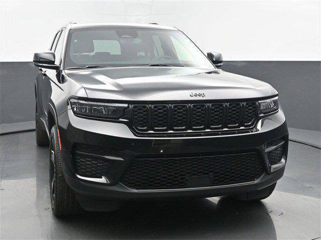 used 2023 Jeep Grand Cherokee car, priced at $34,999
