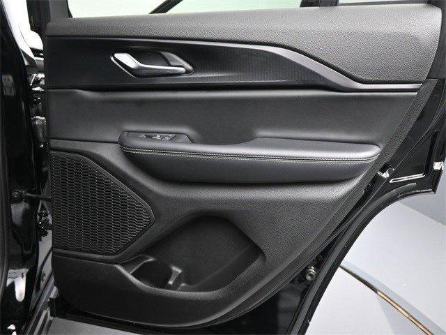 used 2023 Jeep Grand Cherokee car, priced at $34,999