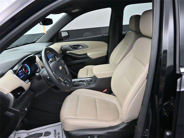 used 2023 Chevrolet Traverse car, priced at $33,499