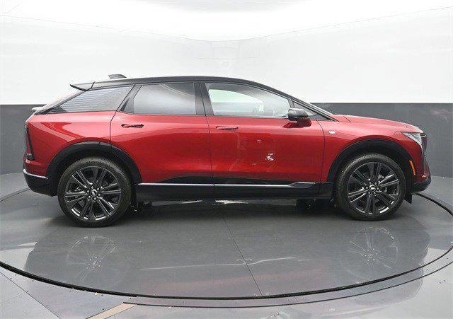 new 2025 Cadillac OPTIQ car, priced at $60,010