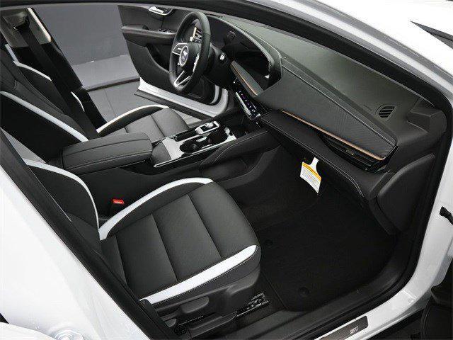 new 2025 Buick Envision car, priced at $43,435