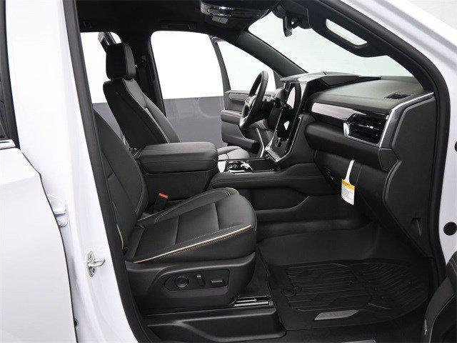 new 2025 GMC Yukon car, priced at $74,710