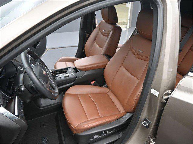 used 2023 Cadillac XT5 car, priced at $33,999