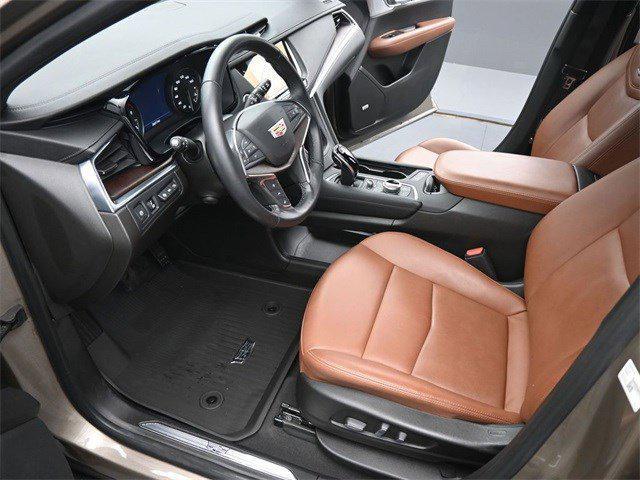 used 2023 Cadillac XT5 car, priced at $33,999