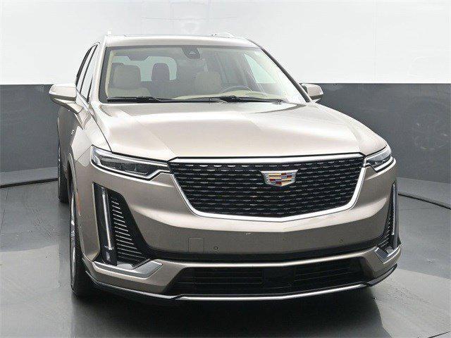 used 2022 Cadillac XT6 car, priced at $38,999