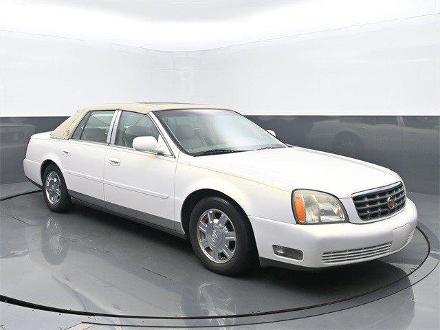 used 2004 Cadillac DeVille car, priced at $9,900
