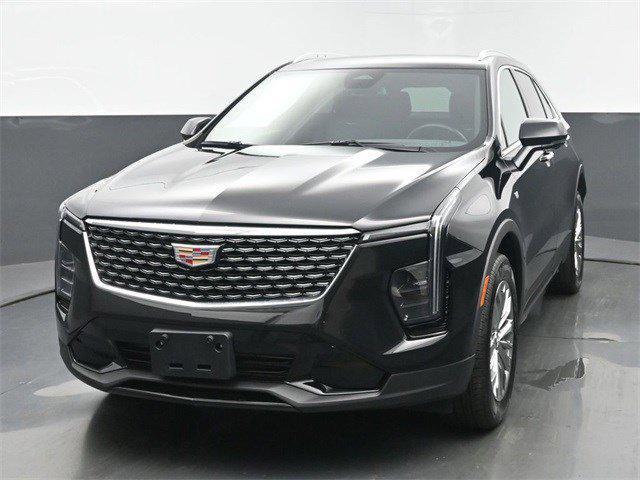 used 2025 Cadillac XT4 car, priced at $40,183