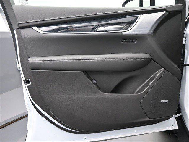new 2025 Cadillac XT5 car, priced at $59,215