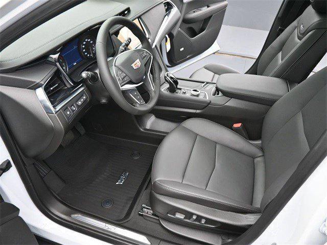new 2025 Cadillac XT5 car, priced at $59,215