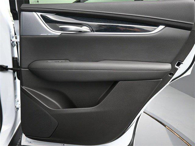 new 2025 Cadillac XT5 car, priced at $59,215