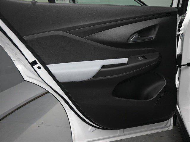 new 2025 Buick Envista car, priced at $27,530
