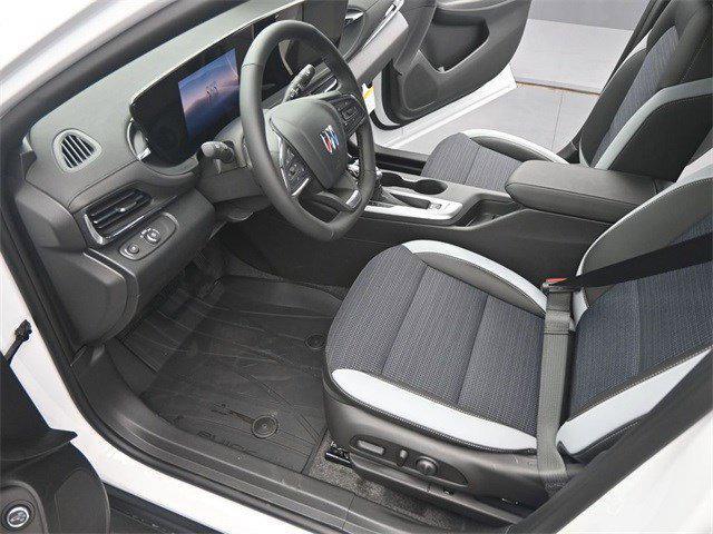 new 2025 Buick Envista car, priced at $27,530
