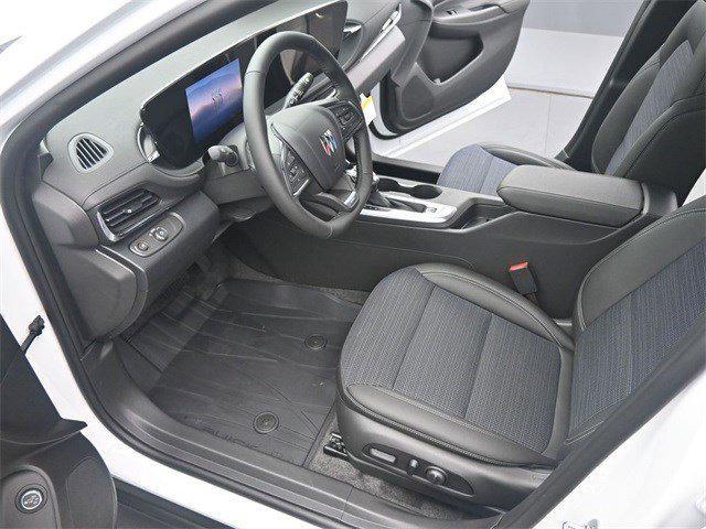 new 2025 Buick Envista car, priced at $27,530