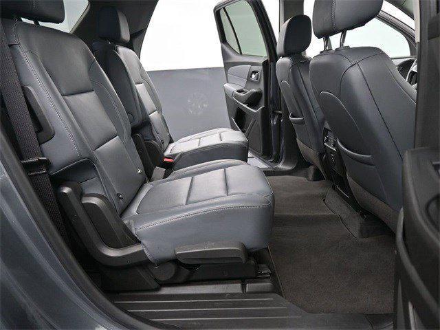 used 2020 Chevrolet Traverse car, priced at $23,412