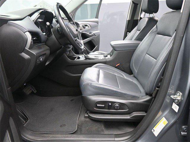 used 2020 Chevrolet Traverse car, priced at $23,412
