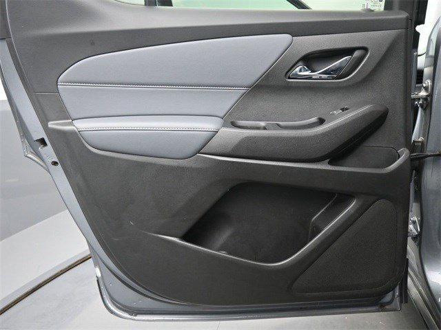 used 2020 Chevrolet Traverse car, priced at $23,412