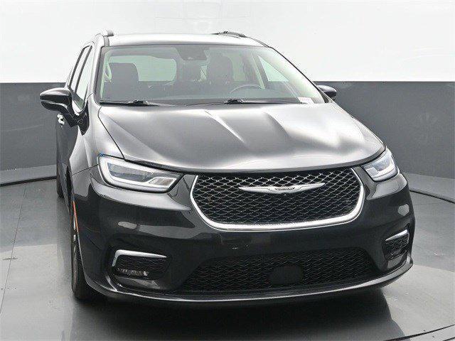 used 2021 Chrysler Pacifica car, priced at $16,997