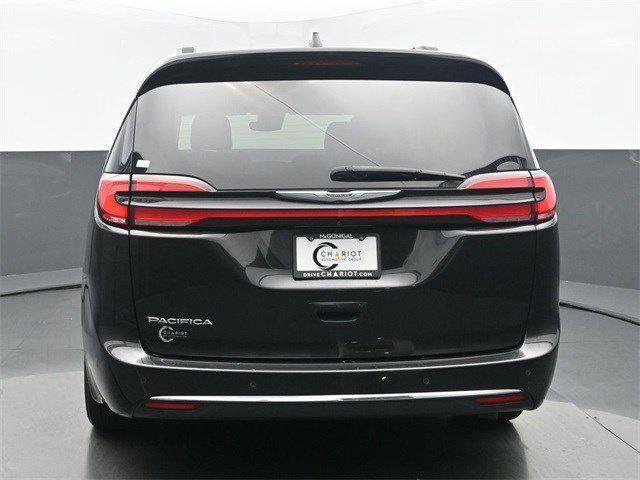 used 2021 Chrysler Pacifica car, priced at $16,997