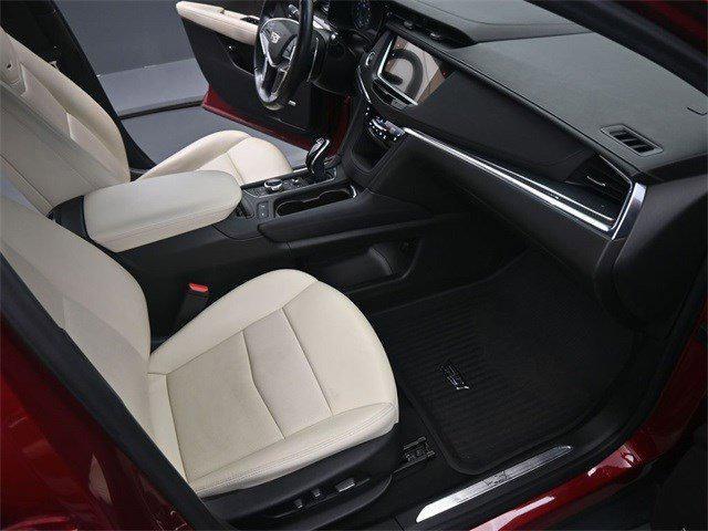 used 2020 Cadillac XT5 car, priced at $19,900