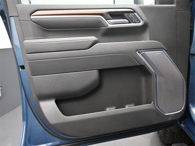 new 2025 GMC Sierra 2500 car, priced at $90,130