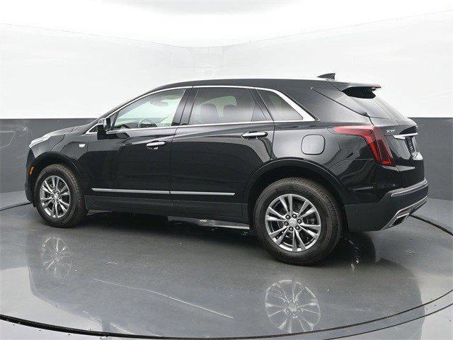 used 2022 Cadillac XT5 car, priced at $28,999